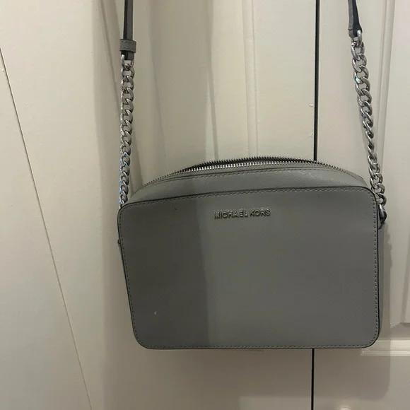 Michael Kors Elegant Gray Crossbody Bag