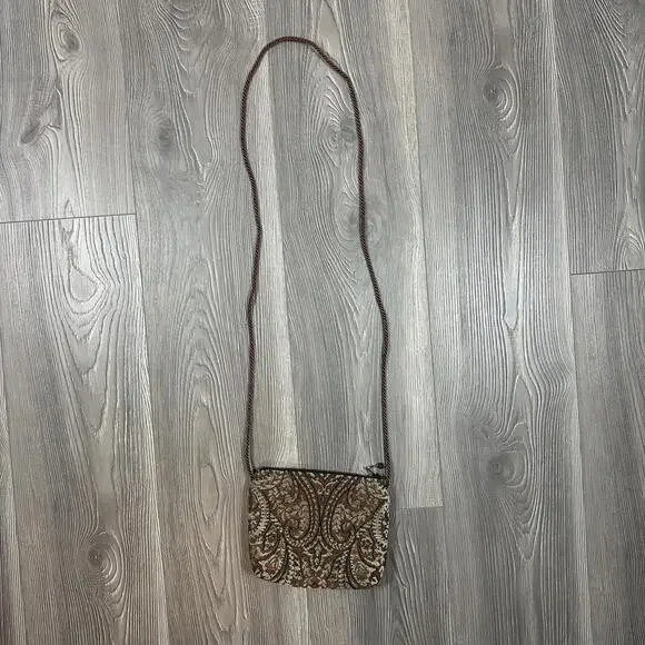 Small Tapestry Rug Bag with Beaded Zipper and Brown‎ Cord Strap