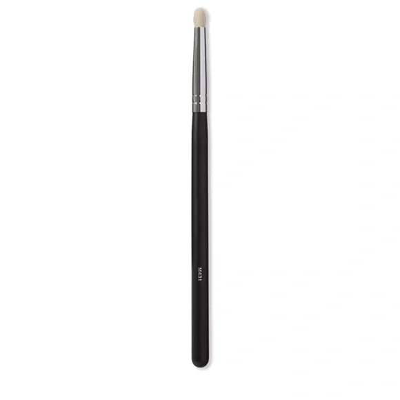 Morphe M431 Precision Pencil Crease Brush NEW IN PACKAGE