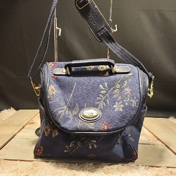 Floral Embroidered Women's Bag Weekender