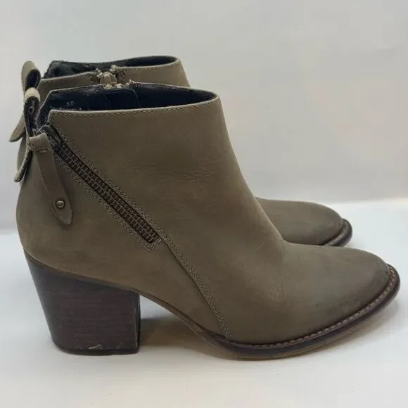 Blondo Nivada Women's Taupe Waterproof Ankle‎ Boots Size 5.5