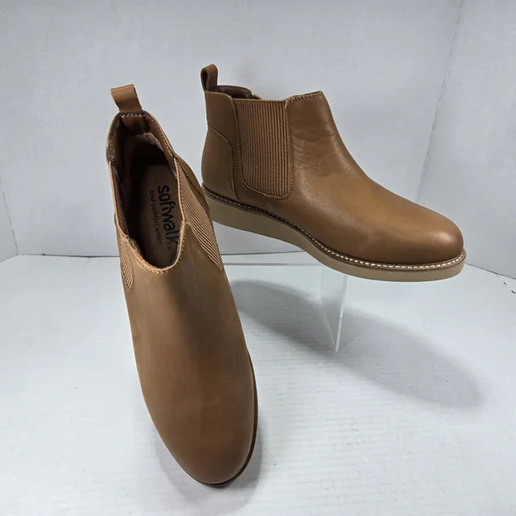 SoftWalk Women's Wildwood Leather Ankle Wedge Chelsea Boots Booties Size 10 Wide
