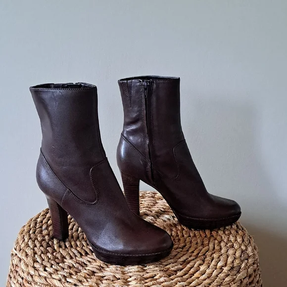 Marc Fisher Womens Chocolate Brown Leather Platform Ankle‎ Booties S-6