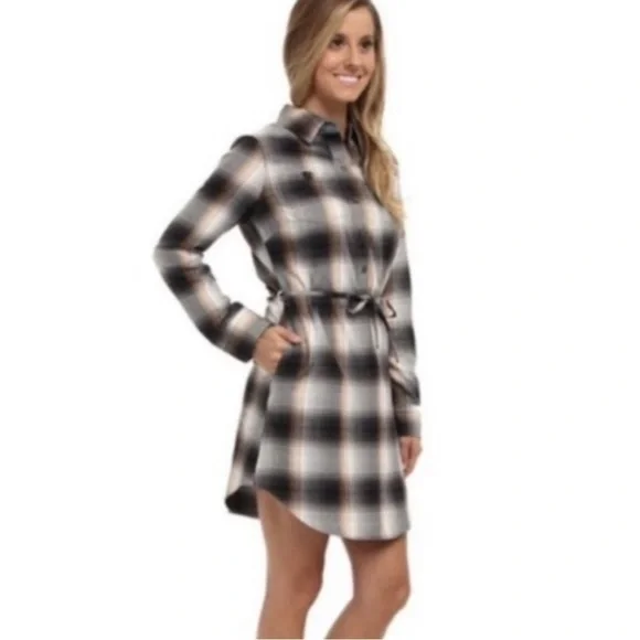Patagonia Dress Womens 6 Featherstone Plaid Organic Outdoors Western Cowgirl