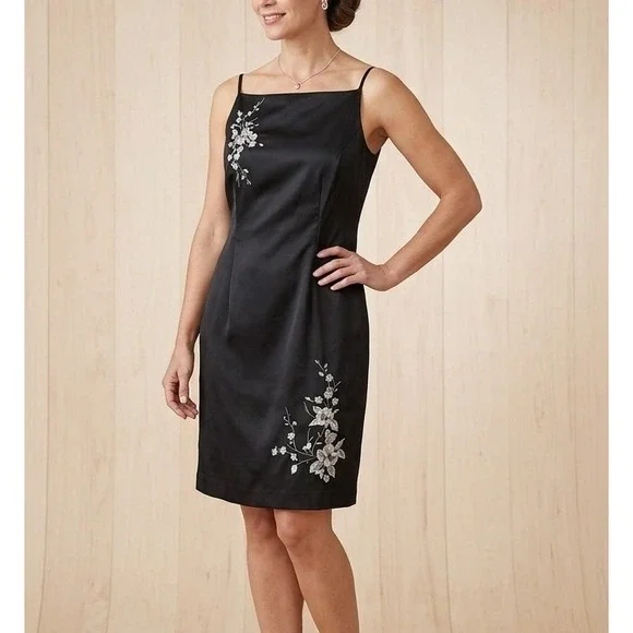 Y2K Vintage 90s CDC 12 Black Satin Slip Dress Spaghetti Strap‎ Embroidery Formal