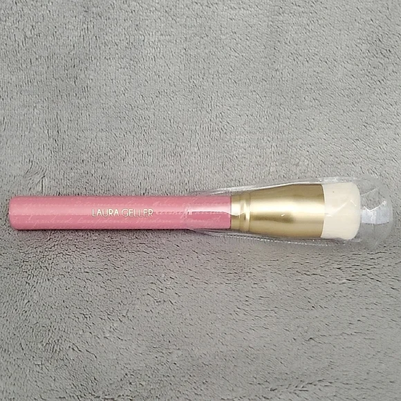 🆕️ LAURA GELLER Pink & Gold Full Coverage Foundation Blending Brush