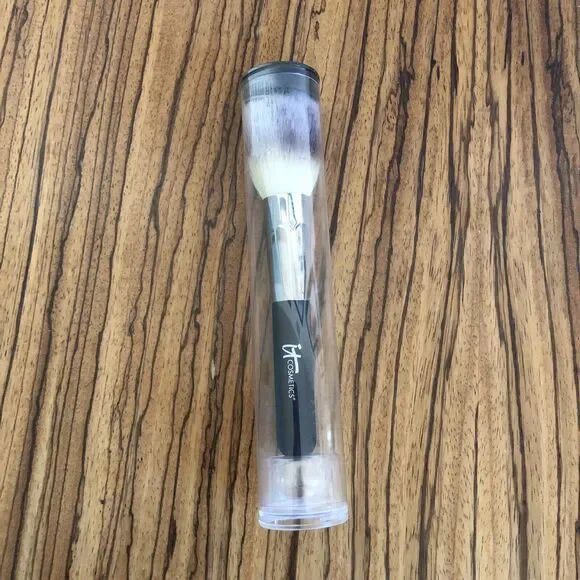 it Cosmetics Heavenly Luxe No. 8 WAND BALL POWDER Brush #8