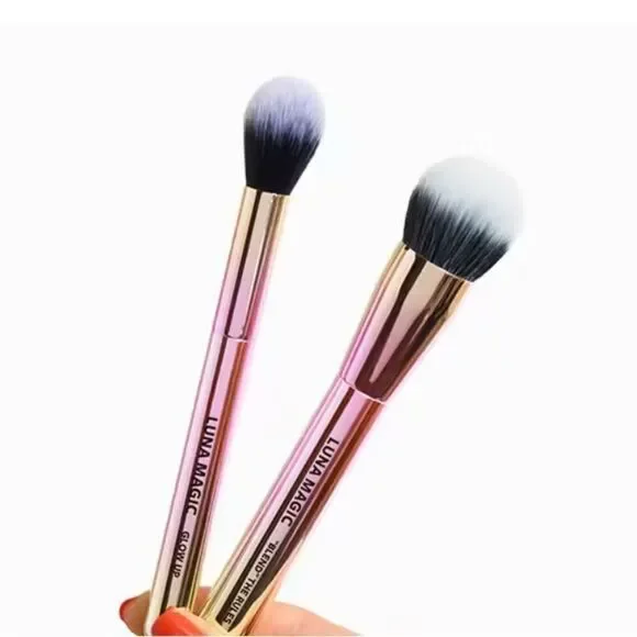 Luna Magic Blend the Rules Glow Up Face Powder Highlighter Brush Set 2pc NWT