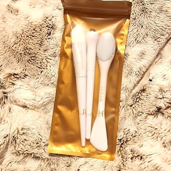 FARAH face care tools new in package