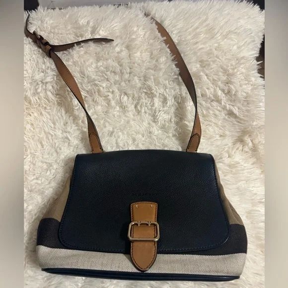 Burberry Shellwood crossbody