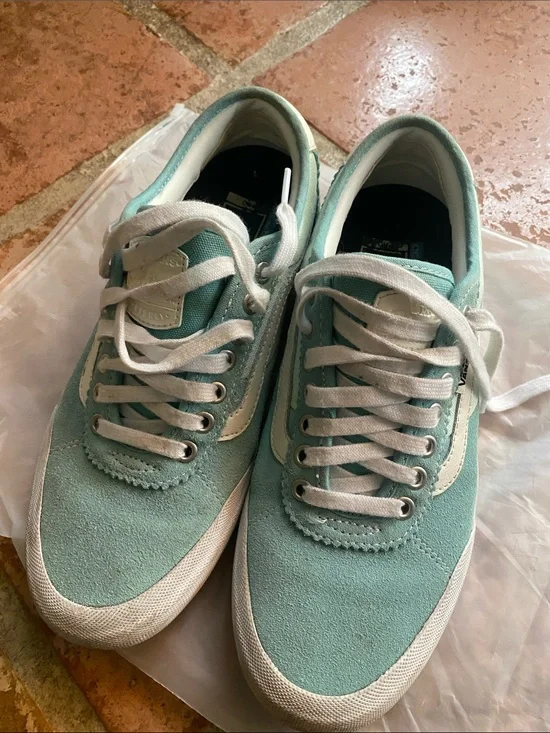 Vans Teal and White Ultracush Low-Top Sneakers