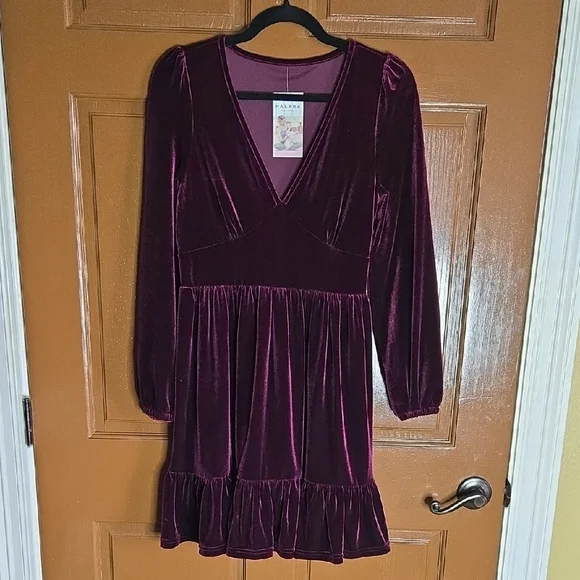 Halara-Wine velvet V neck long sleeved dress with ruffled bottom Sz S. NWT.
