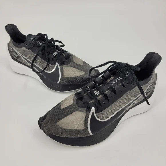 Nike Womens Zoom Gravity BQ3203-002 Black Silver Running Shoes Size 8.5
