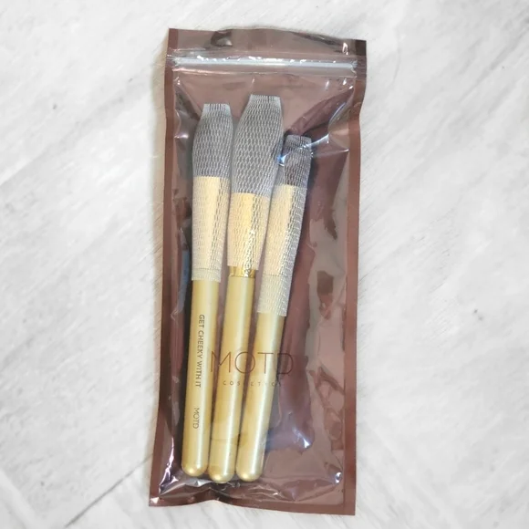 MOTD Cosmetics Gold Goddess Face Makeup Brush Set