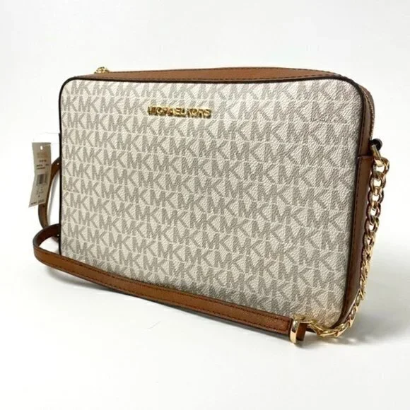 Michael Kors Handbag Large Jet set Crossbody Bag in Vanilla
