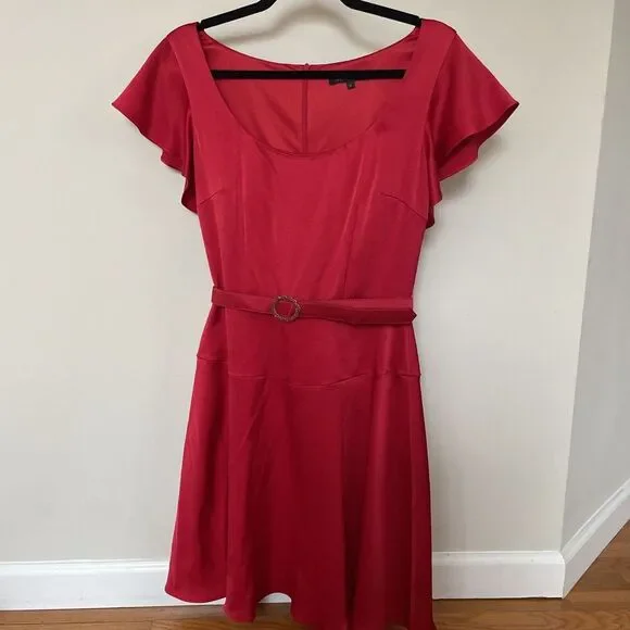 David Meister Red Silky Belted Dress Scoop‎ Neck Flutter Sleeves Holiday Dress 8