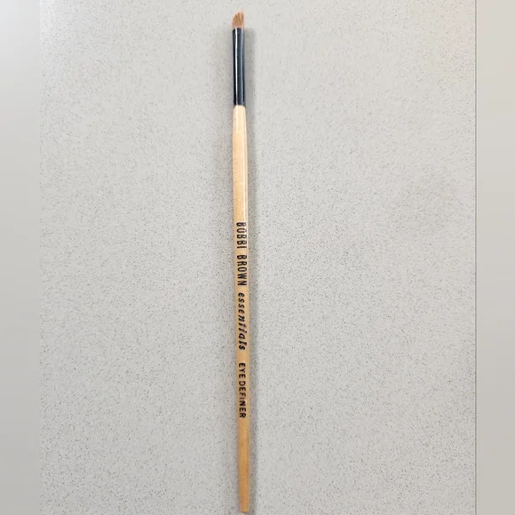 Bobbi Brown Eye Definer Brush **NEW