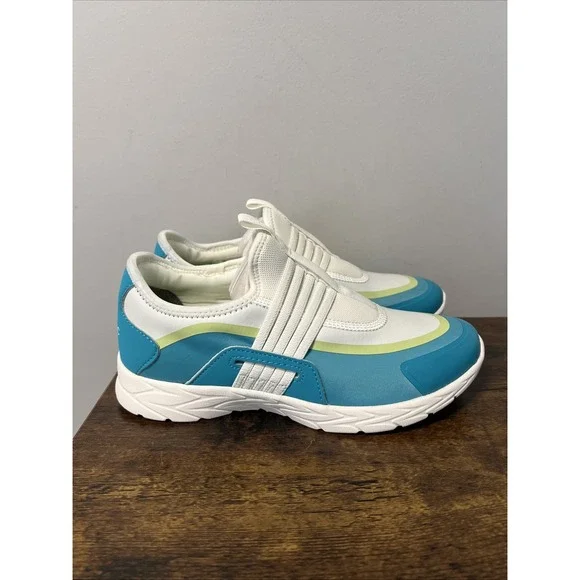 NEW Vionic Vayda Slip-On Supportive Sneaker Sz 6.5 WIDE,‎ Marshmallow/Lake Blue