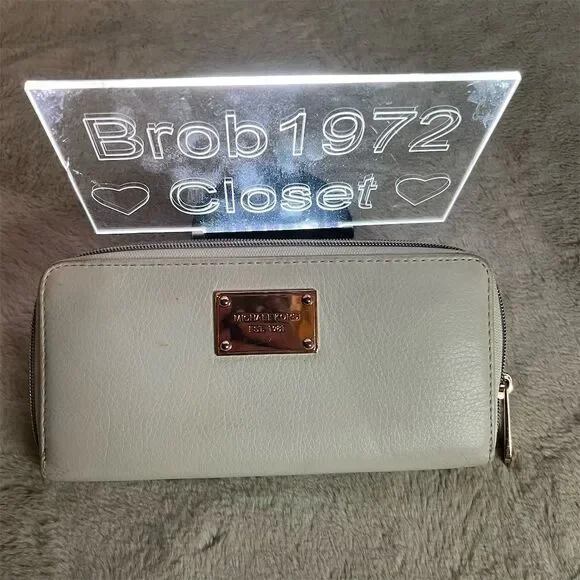 Michael Kors Women's Ivory Zip-Around Wallet Pebble Leather Logo