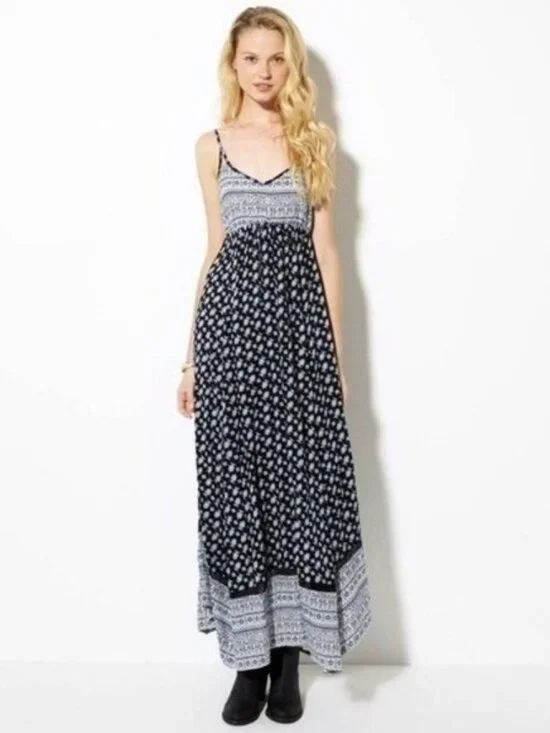 AMERICAN Eagle maxi dress