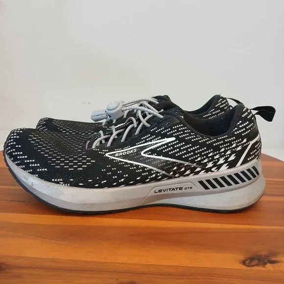 Brooks Levitate GTS 5 Womens 8.5 Medium‎ Black Running Shoes 1203581B090