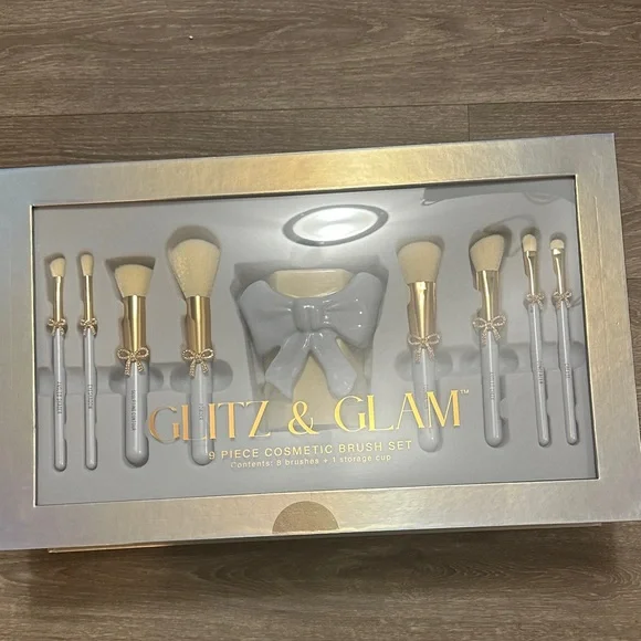 Glitz & Glam Gold 9 Piece Set