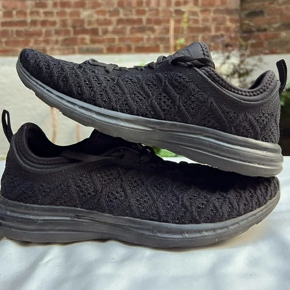 APL Techloom Phantom Sneakers