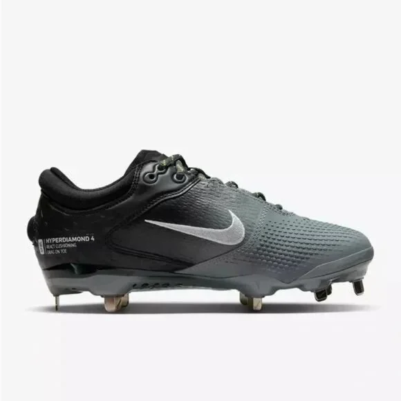 NWT Nike Women's Hyperdiamond 4 Elite Metal Fastpitch Softball Cleats
