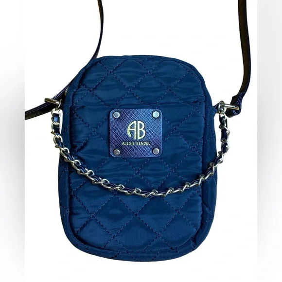 Alexis Bendel Womens Small Lightweight Nylon Crossbody Everyday Handbag