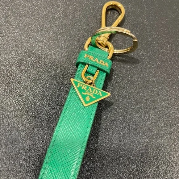 Prada Triangle Logo Leather Keychain Green/Gold (JB1069)