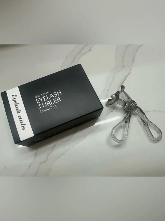Eyelash Curler - Clear