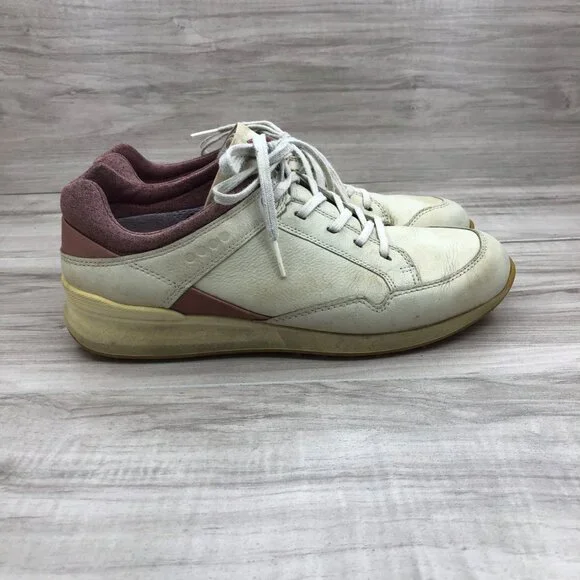 Ecco Golf Shoes Women's EU 38 Off White Lace Up Spikeless Cleats