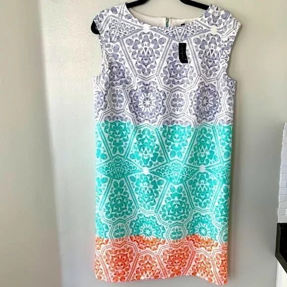 NWT, The Limited pattern shift dress, Size Small