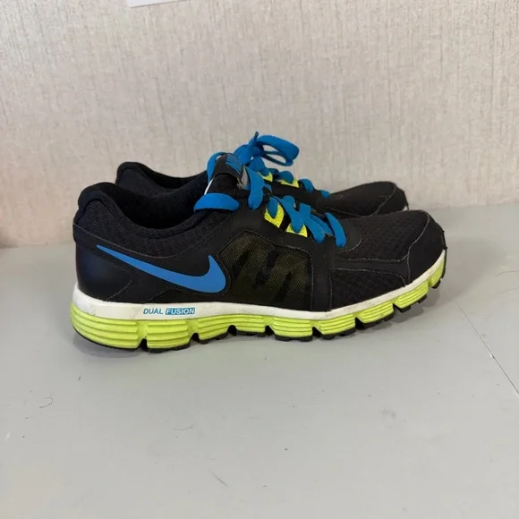Nike Kids Black‎ and Neon Green Sneakers