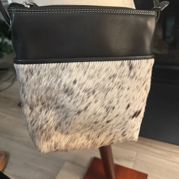 ILI New York Hair-On Cowhide Leather Crossbody | Black & White | Genuine Leather