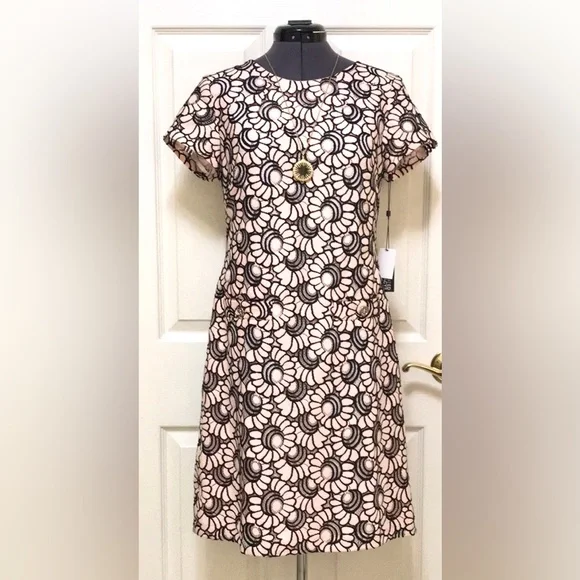 NWT Tommy Hilfiger Pink Floral Lace Sheath Dress