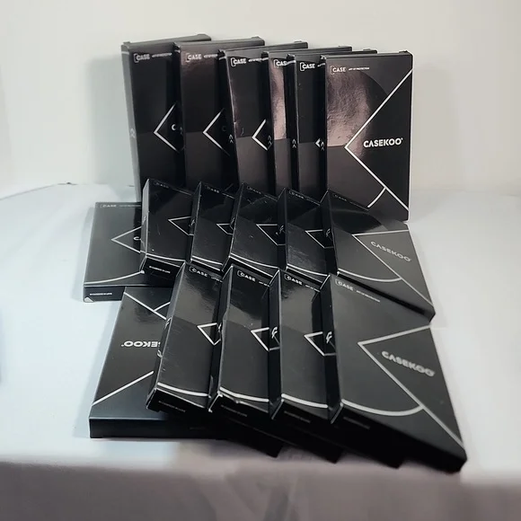 Reseller Bundle of 12: iPhone 11 Cell Phone Cases w/stands, Sparkling Silver