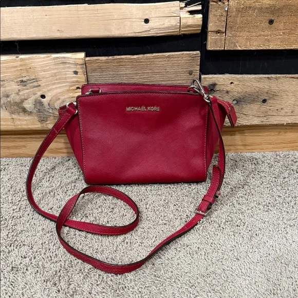 Michael‎ Kors Selma Red Saffiano Leather Red Crossbody bag