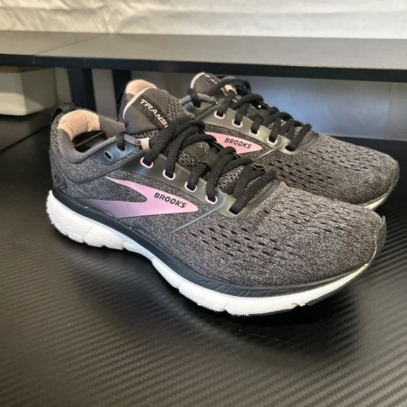Brooks Transmit 3 Women's SIZE‎ 8.5 Medium Gray Mesh Lace Up Running Shoes