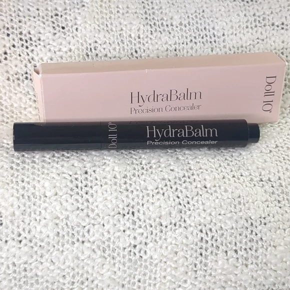 Doll 10 HydraBalm Precision Concealer in Tan, 1.1g/0.03oz