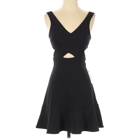 NWT EXPRESS COCKTAIL DRESS 💙
