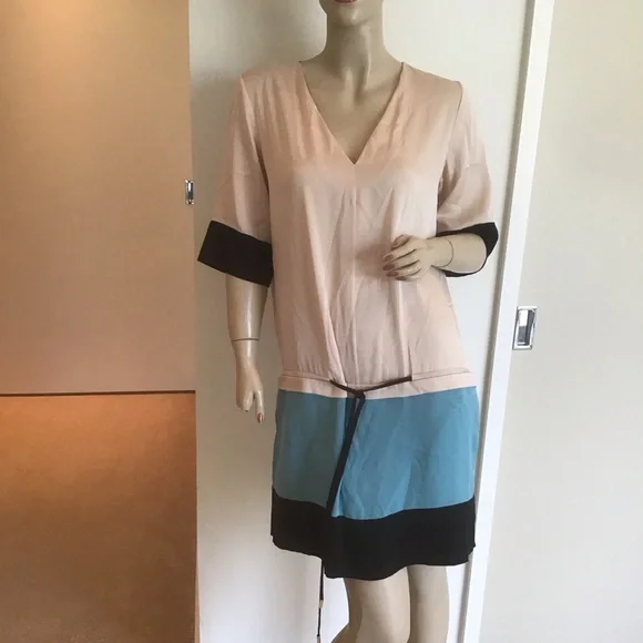 Diane Von Furstenberg DVF Koemi Cream Colorblock‎ Silk Drawstring Waist Dress 6