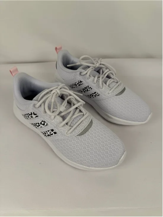 Adidas QT Racer 2.0