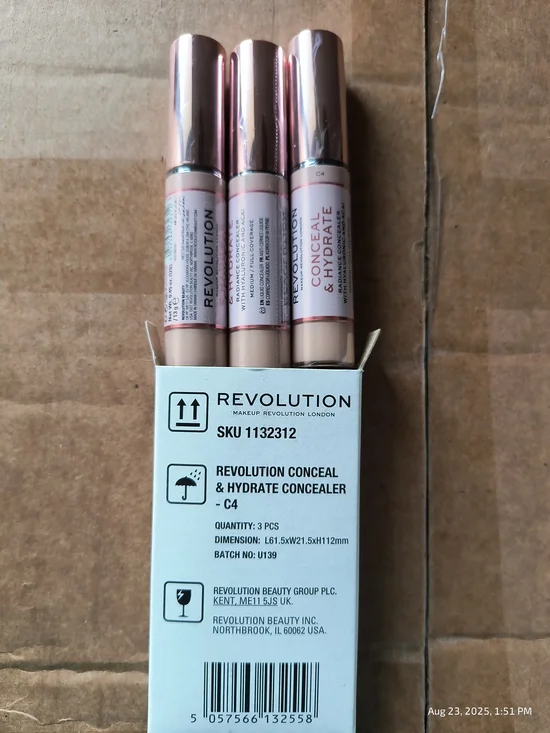 Revolution Conceal & Hydrate Concealer in Natural Beige (C4) Three Pack