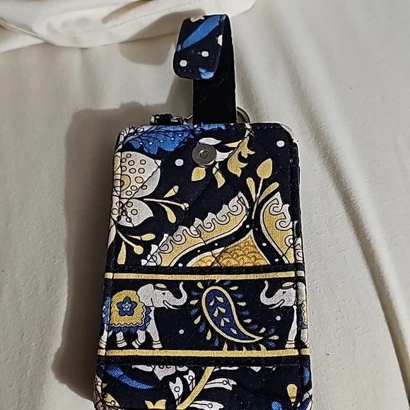 Vera Bradley Blue Bayou Cell Phone Case with Magnet Clasp