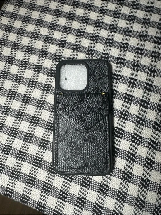 iPhone 14 Pro black case New
