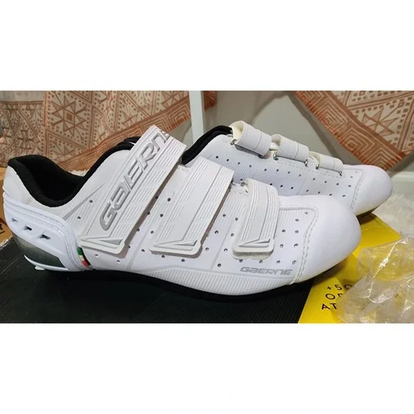 Gaerne White Road Cycling Shoes EU 35 Hook & Loop 3-Bolt‎ Breathable Synthetic