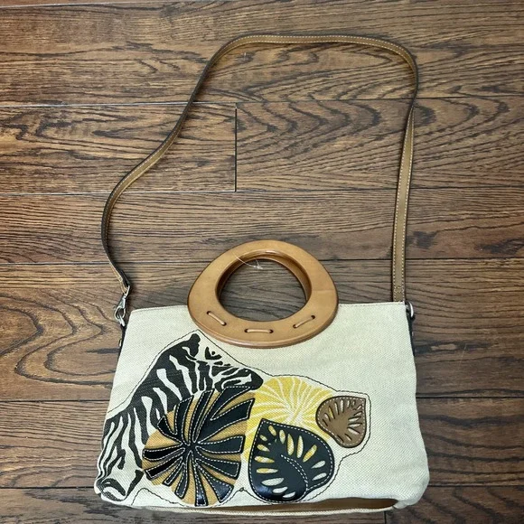 Relic Tan Weave Black Leaves Purse/ Handbag/Crossbody Wood Handles & Long Strap‎