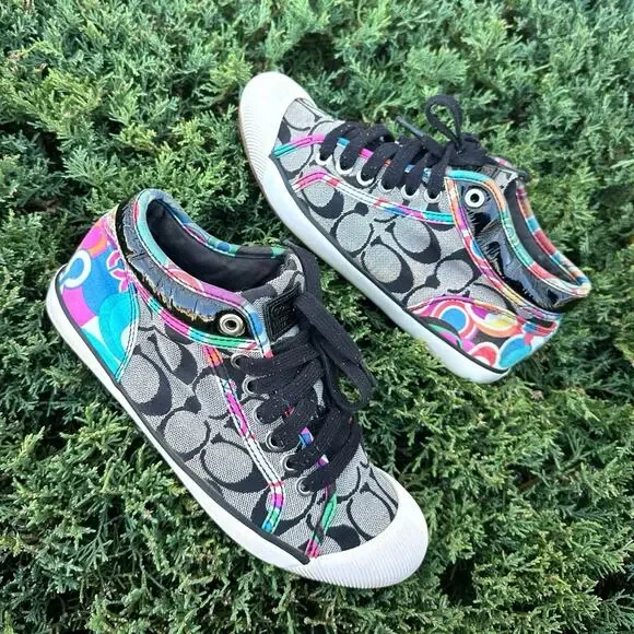 Coach Signature High Top Canvas‎ Women’s Size 6 Sneakers