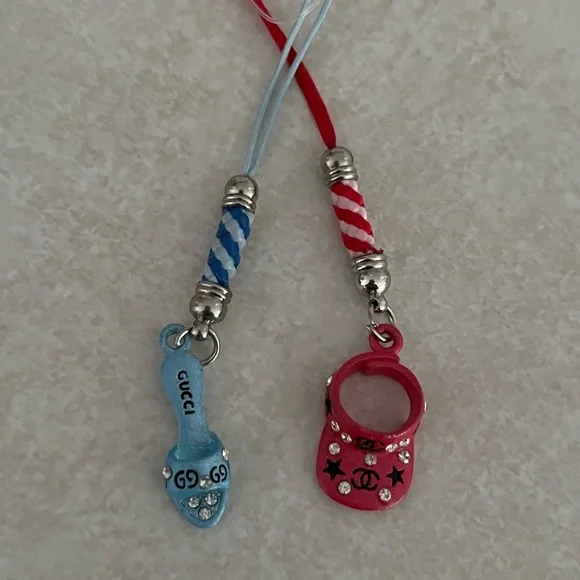 Fun sandal and sun visor phone charms.